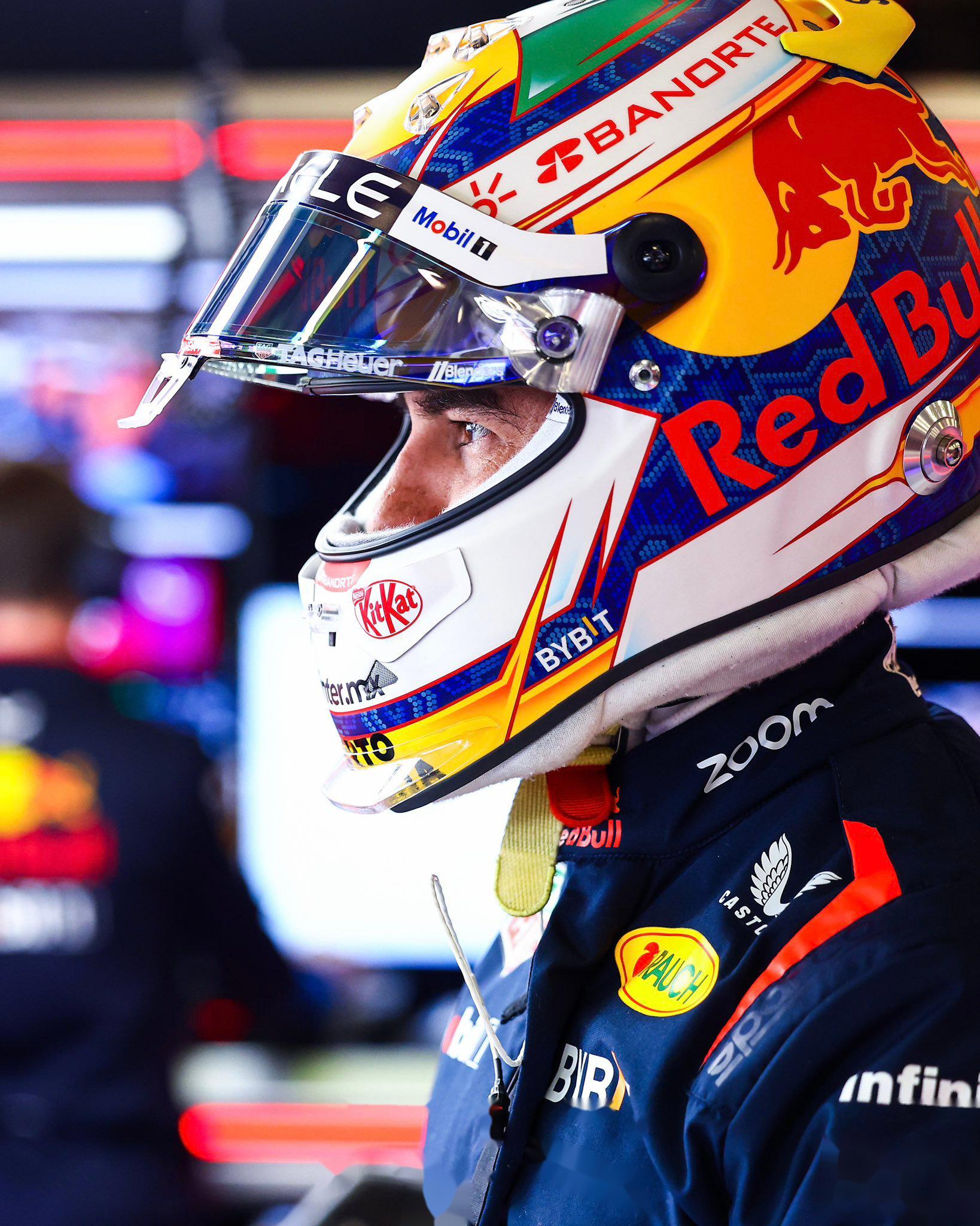 开云体育中国-索伯车队绝杀红牛二队，佩雷兹高光表现