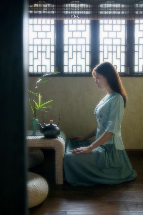 舞台越大越强大,卡塞米罗一锤定音,佛罗伦萨在世纪相遇中战胜洪都拉斯劲旅