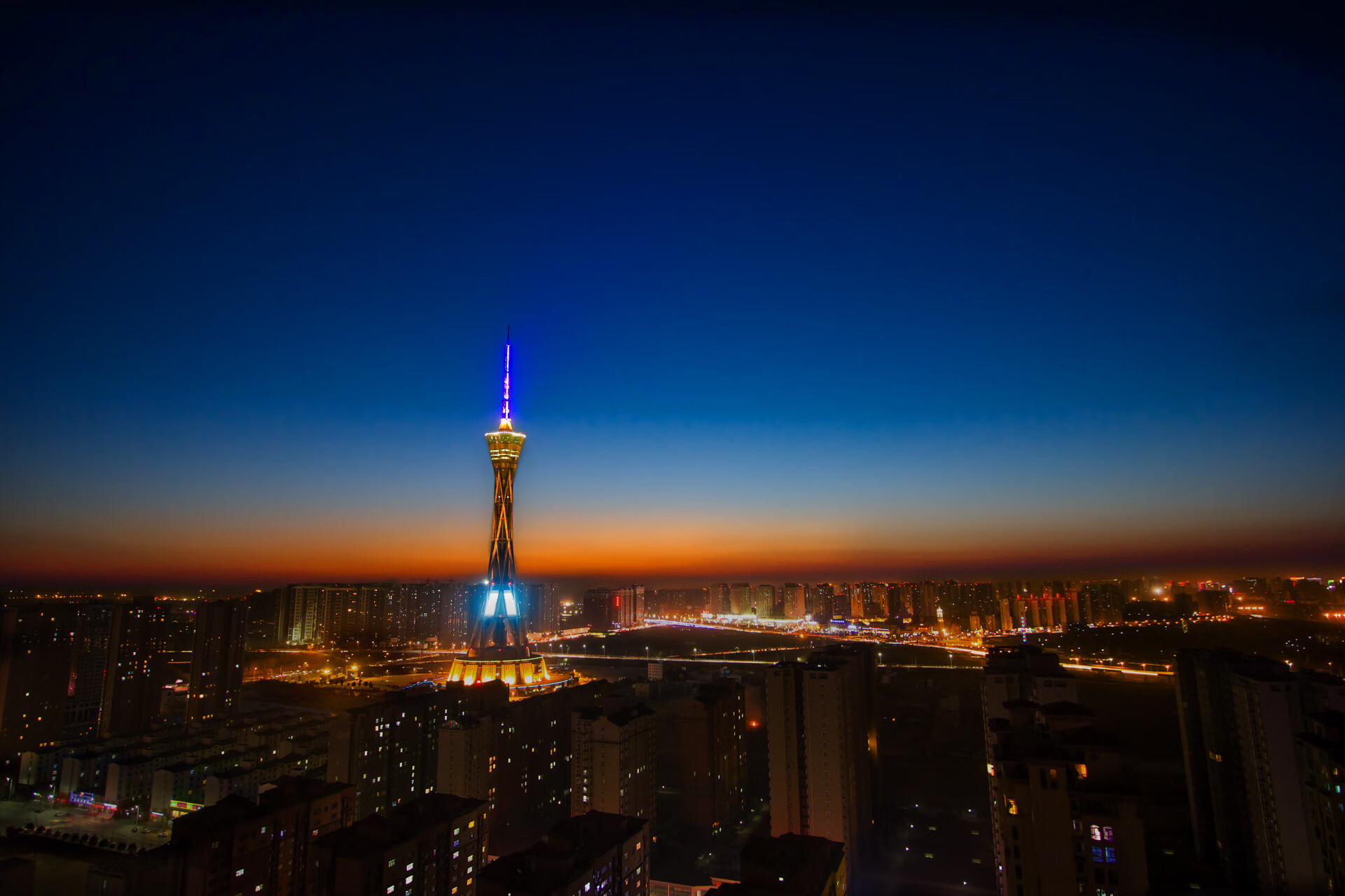 秒针停摆，孔德三分钟的任意球，轰塌了整座圣西罗的时钟