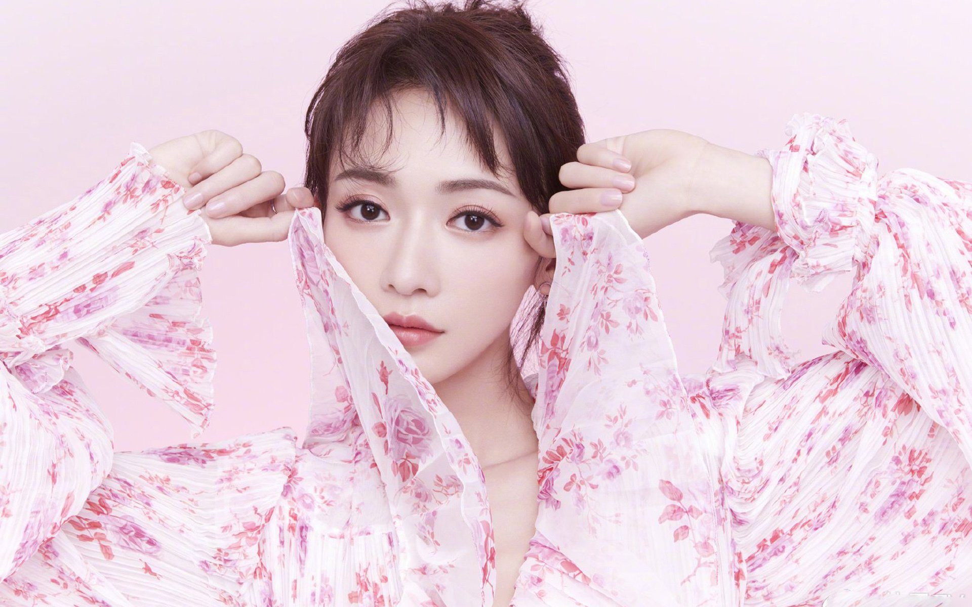 湖人压哨击败猛龙，哈登关键先生定乾坤