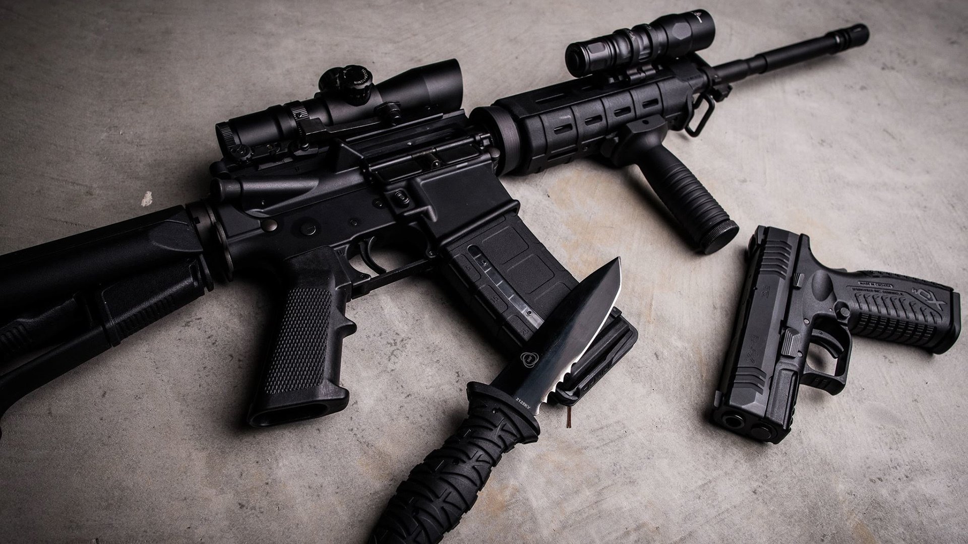 开云体育官网-2026世界杯之夜，逆光武士富安健洋，钢铁城墙上的唯一锋刃