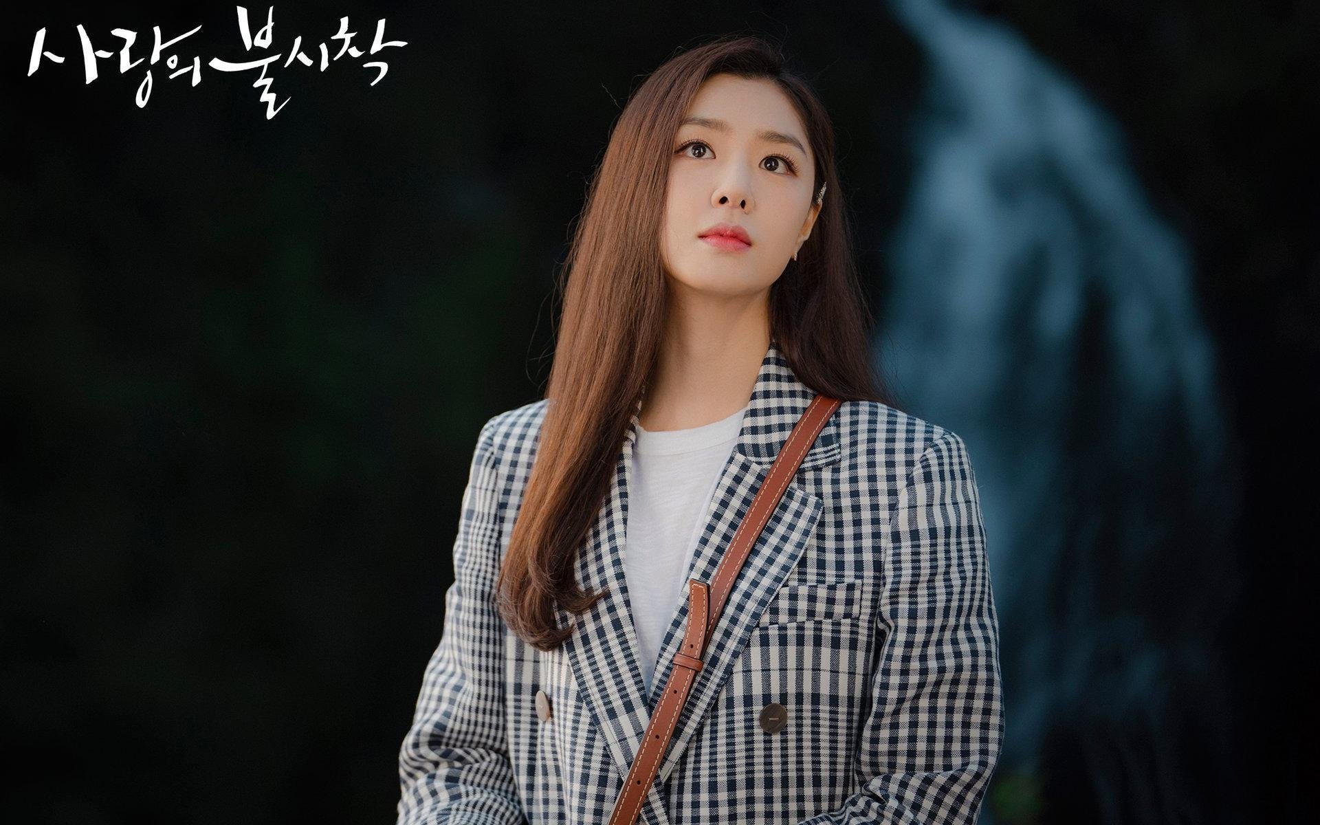 勤勉之星与资本棋盘，足球世界的异质证明