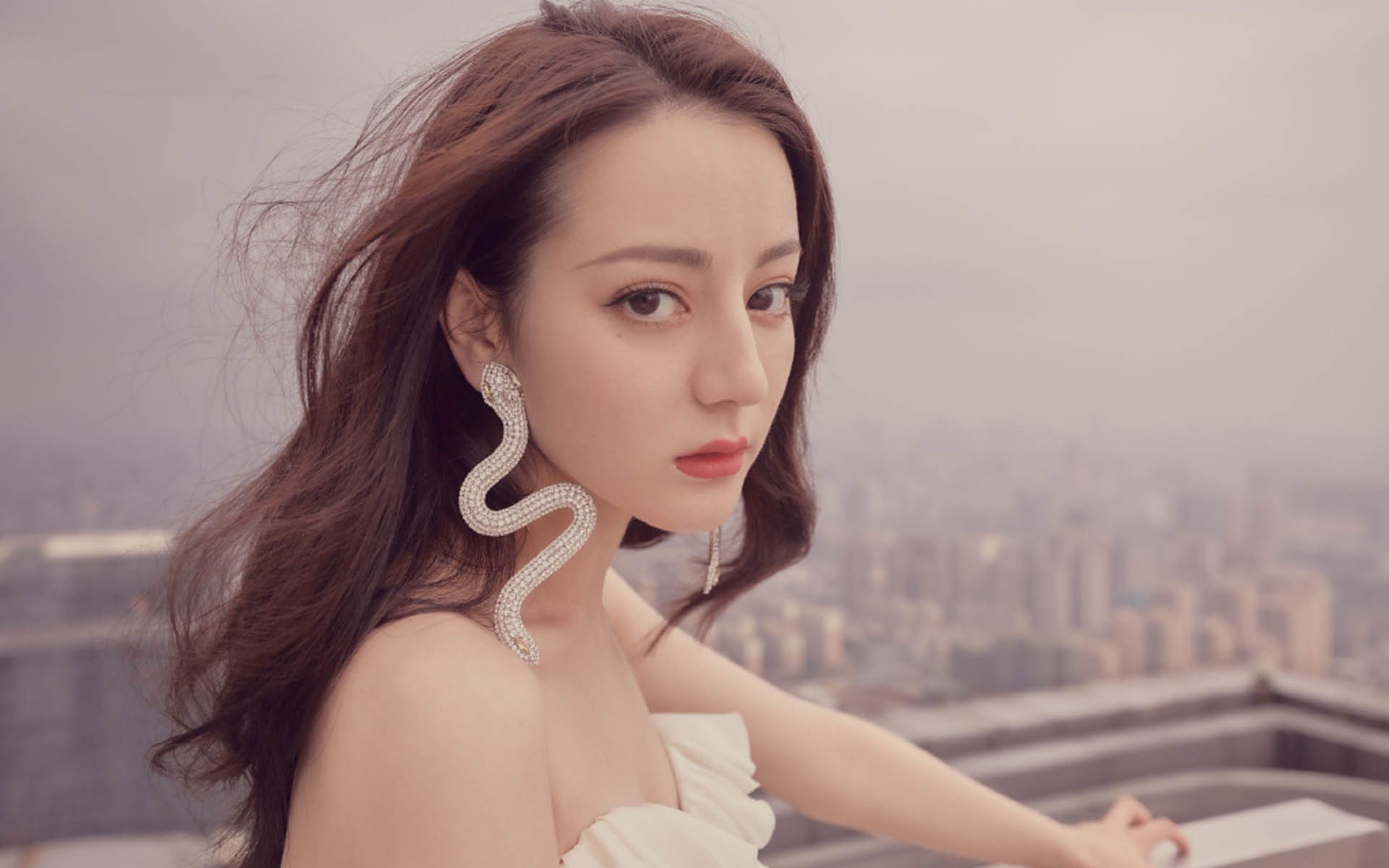 开云体育-星辰陨落与新王加冕，2026，那唯一一次被风与火撕裂的巅峰